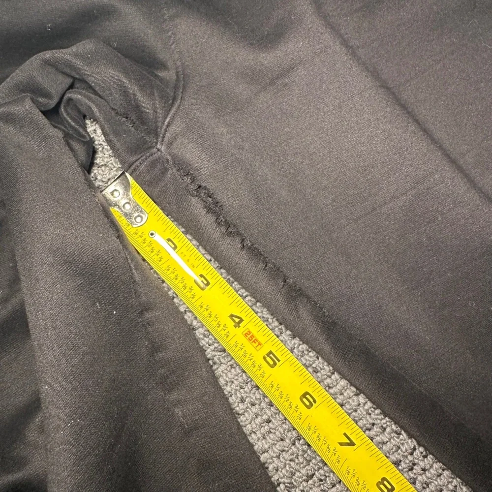 Under Armour Mens Black Fleece Lined Track Pants Straight Leg LG 207562 FW09